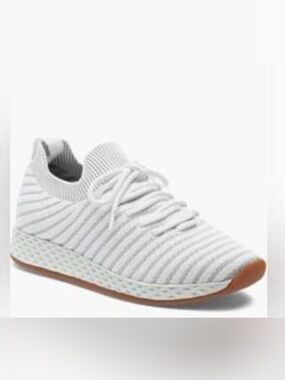 J Slides OPY Stretch Knit Sneakers